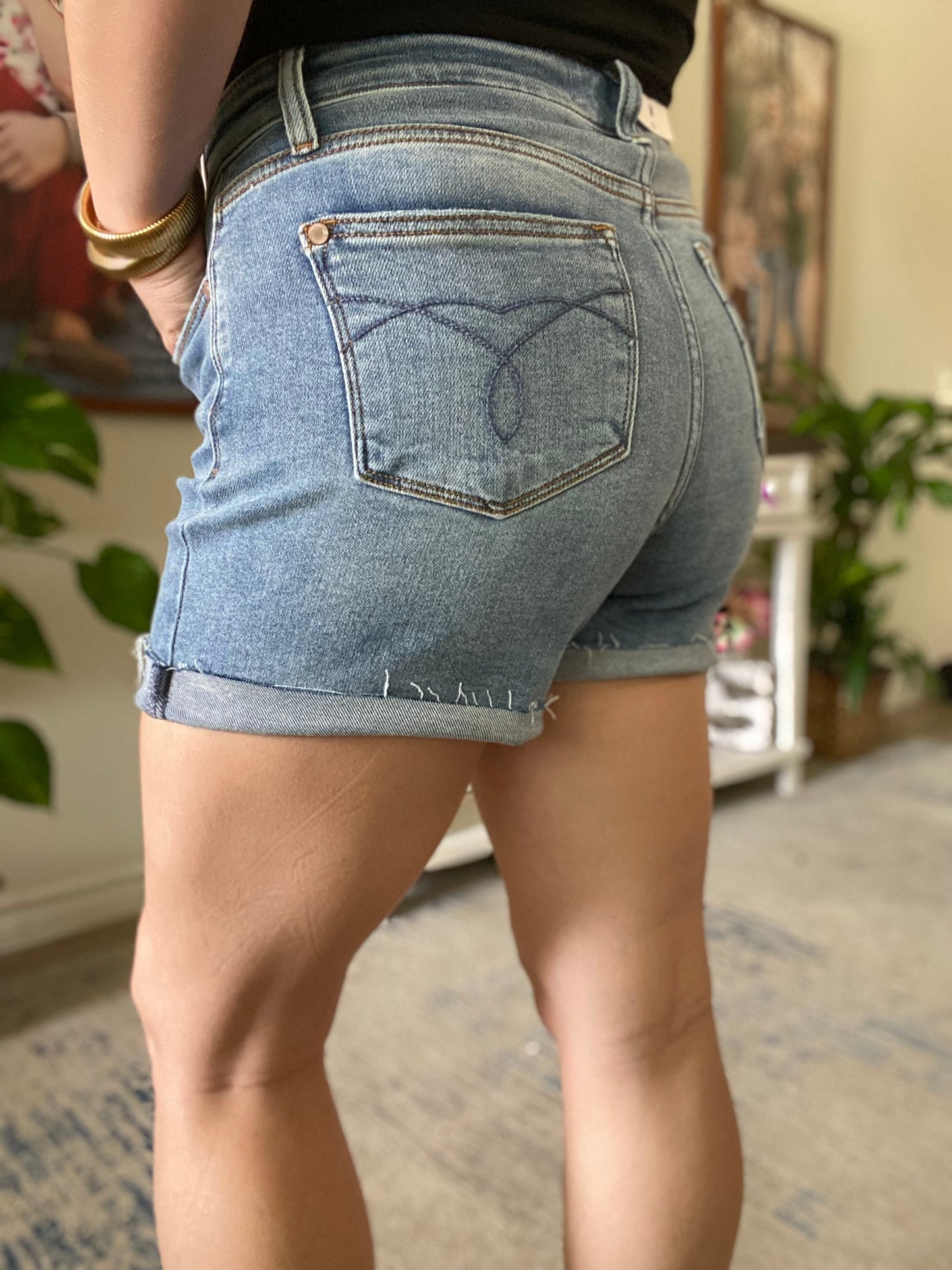 Judy Blue High Rise Fray Hem Shorts