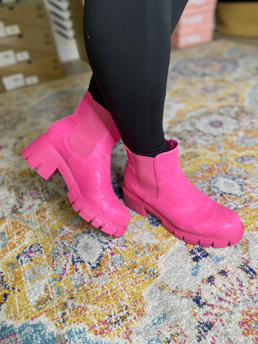 MIA Pink Ivy Boots