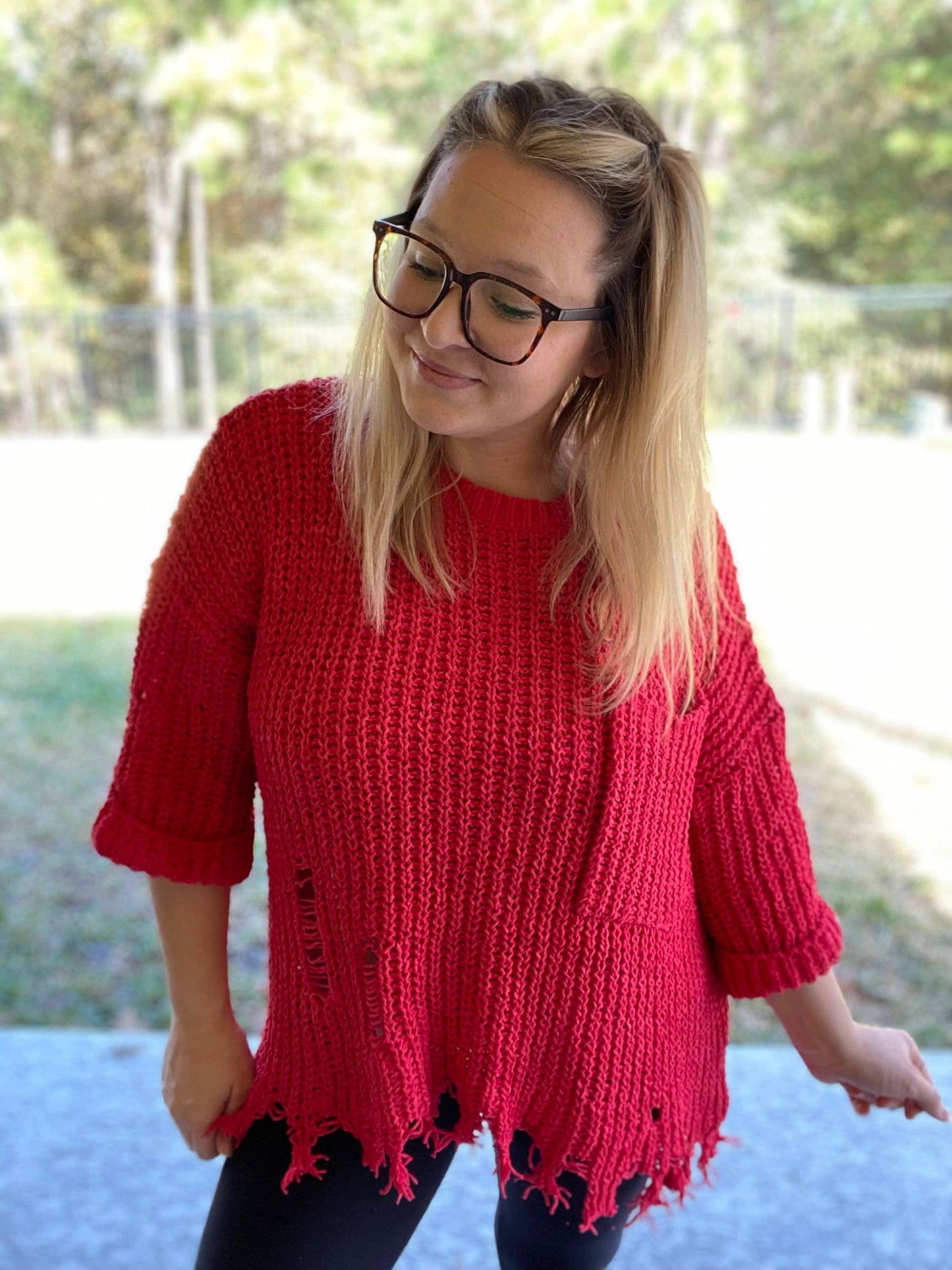 Red distressed sweater 3/4 sleeve